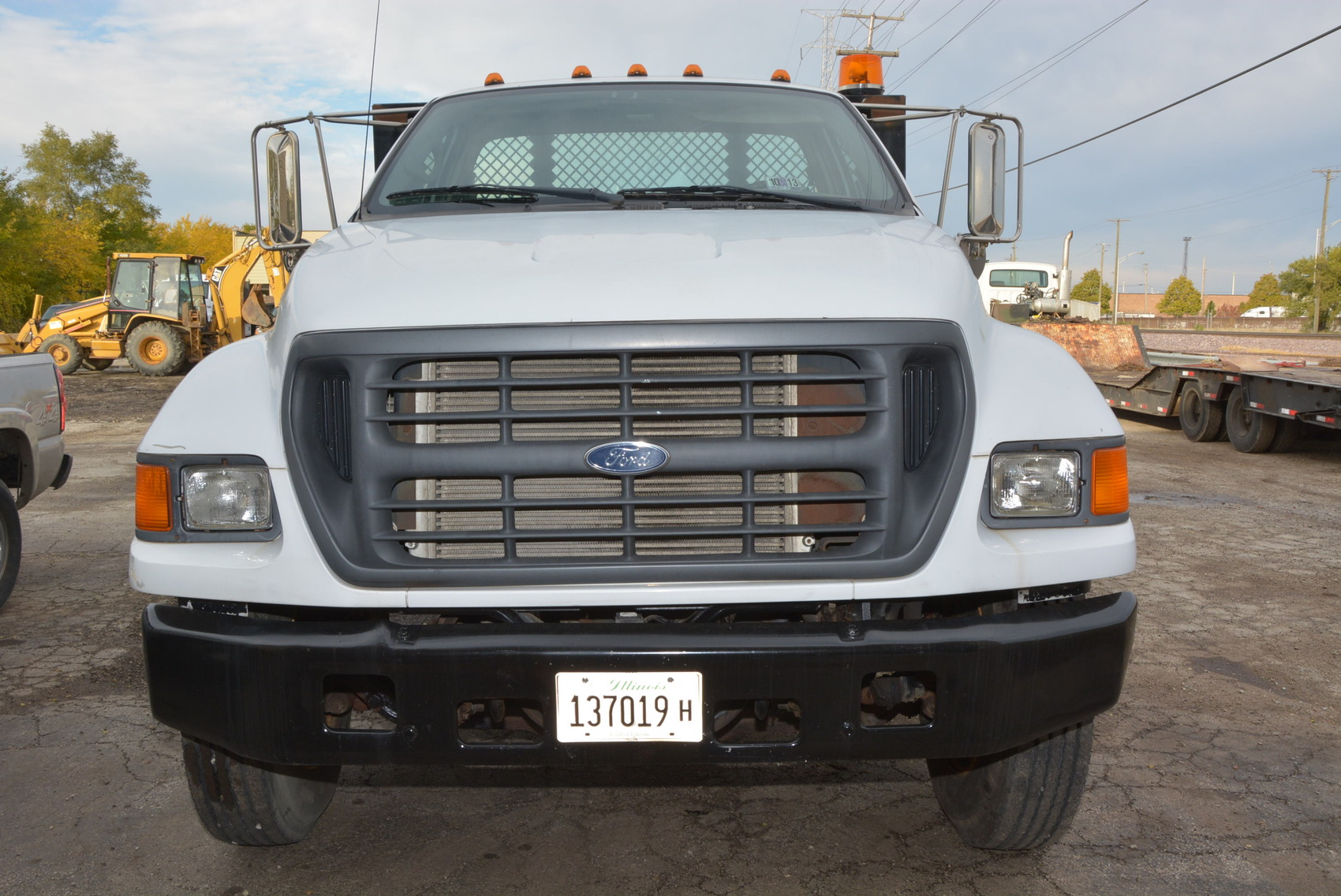 129100005.jpg of Ford F650 XL Super Duty Straight Truck 26000 Lb GVWR