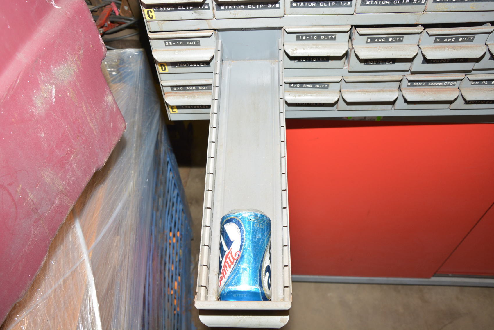 147800005.jpg of One Industrial Equipto Steel Tool Box 18